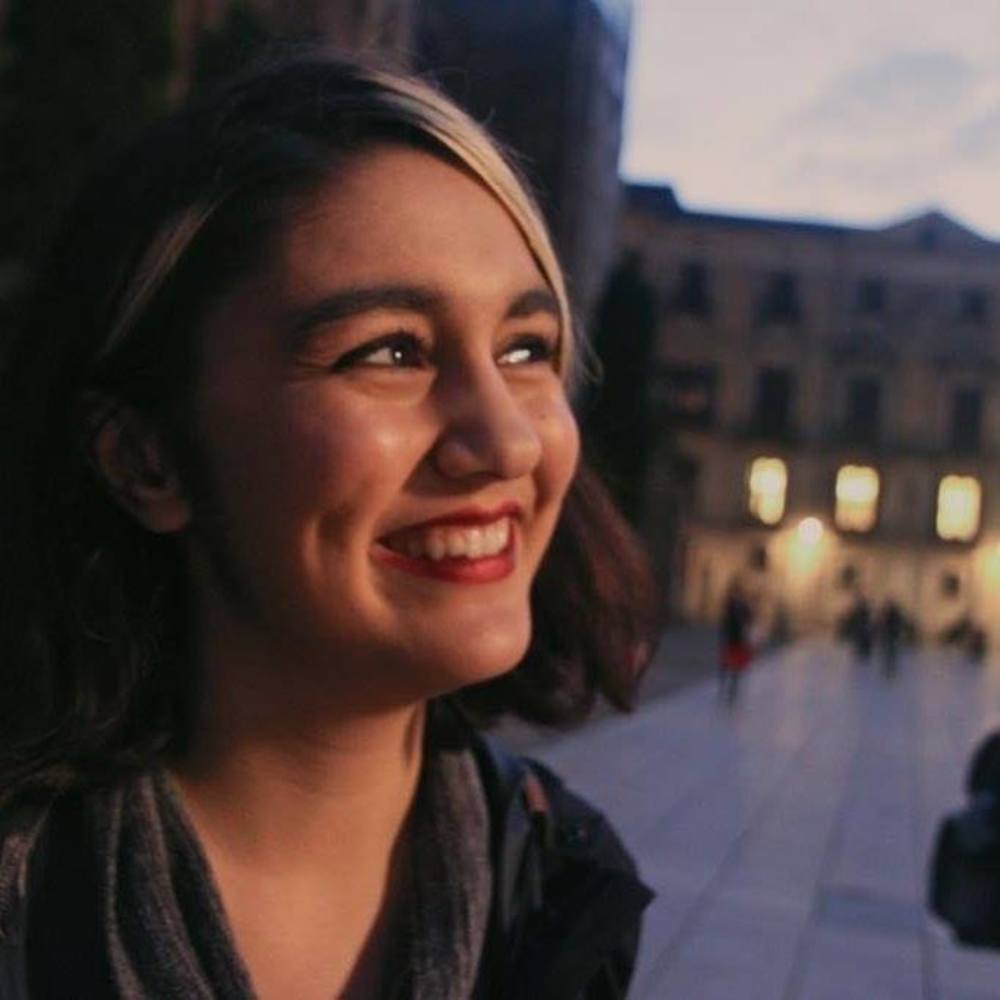 Meet your Posher, Sophia